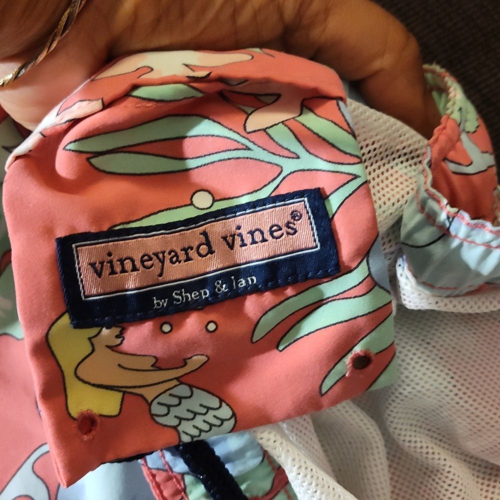 Vineyard Vines Swim Trunks - image 4